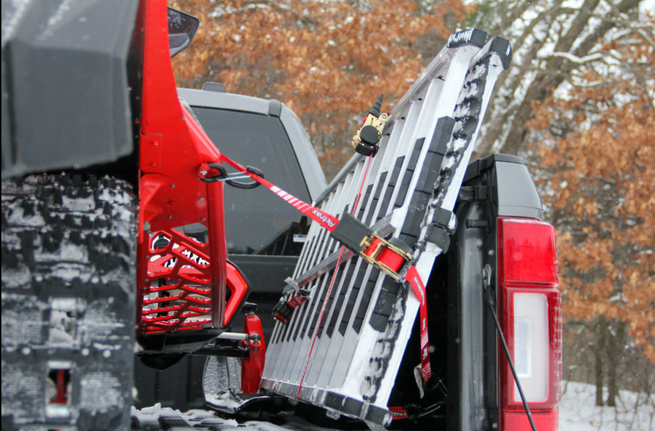Caliber Retrax 6' Ratchet Tie Downs- 2 Pack