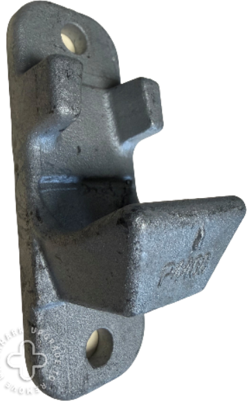 Featherlite Bolt On Keeper